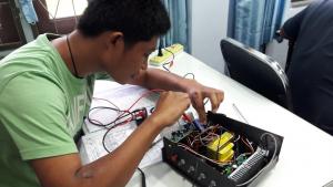เรียน AD01 : หลักสูตรไฟฟ้าและอิเล็กทรอนิกส์